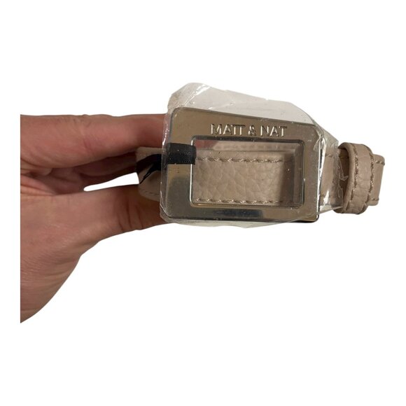 Matt & Nat "Opal" Cream Skinny Vegan Belt - Picture 2 of 4